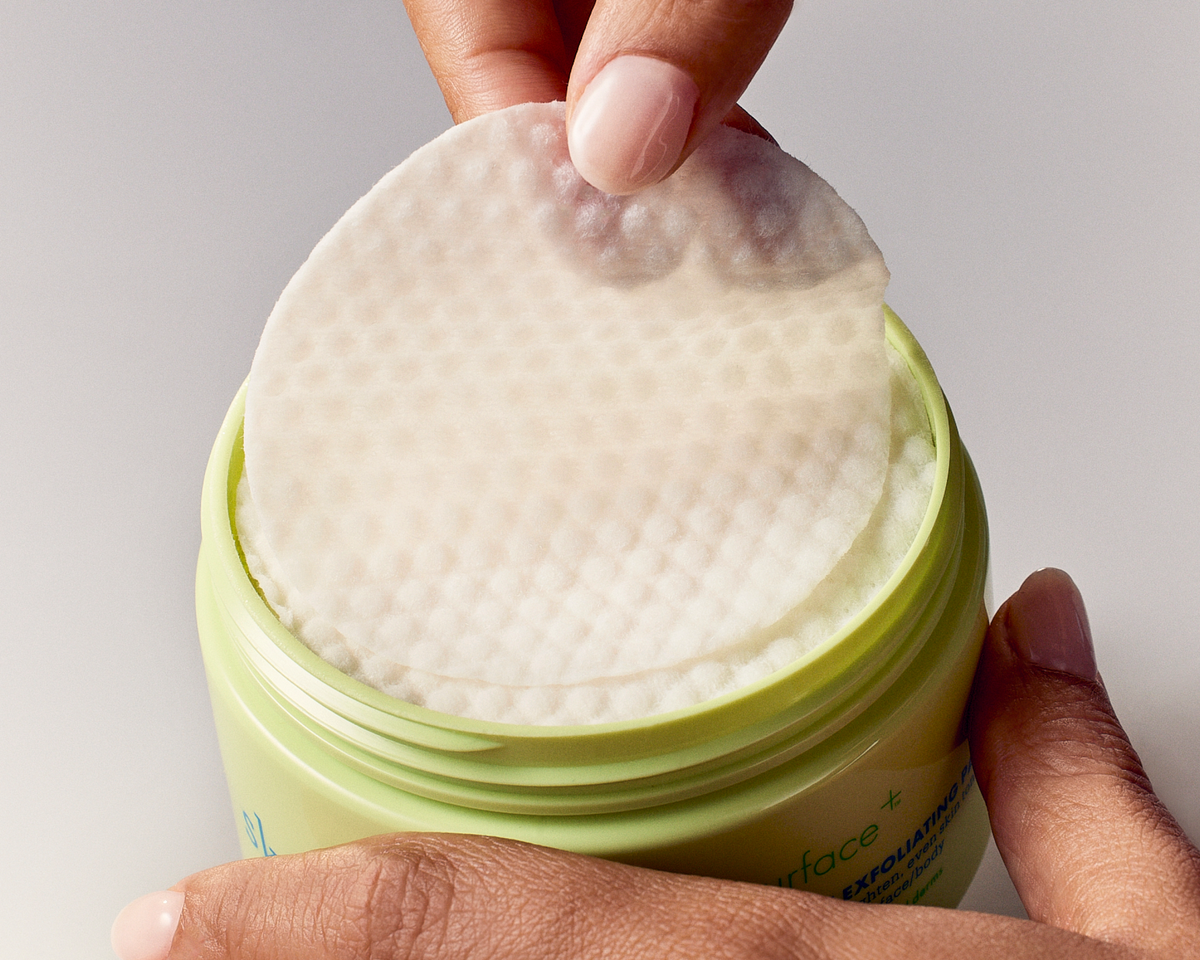 Skinfix Exfoliating Pads Action Image