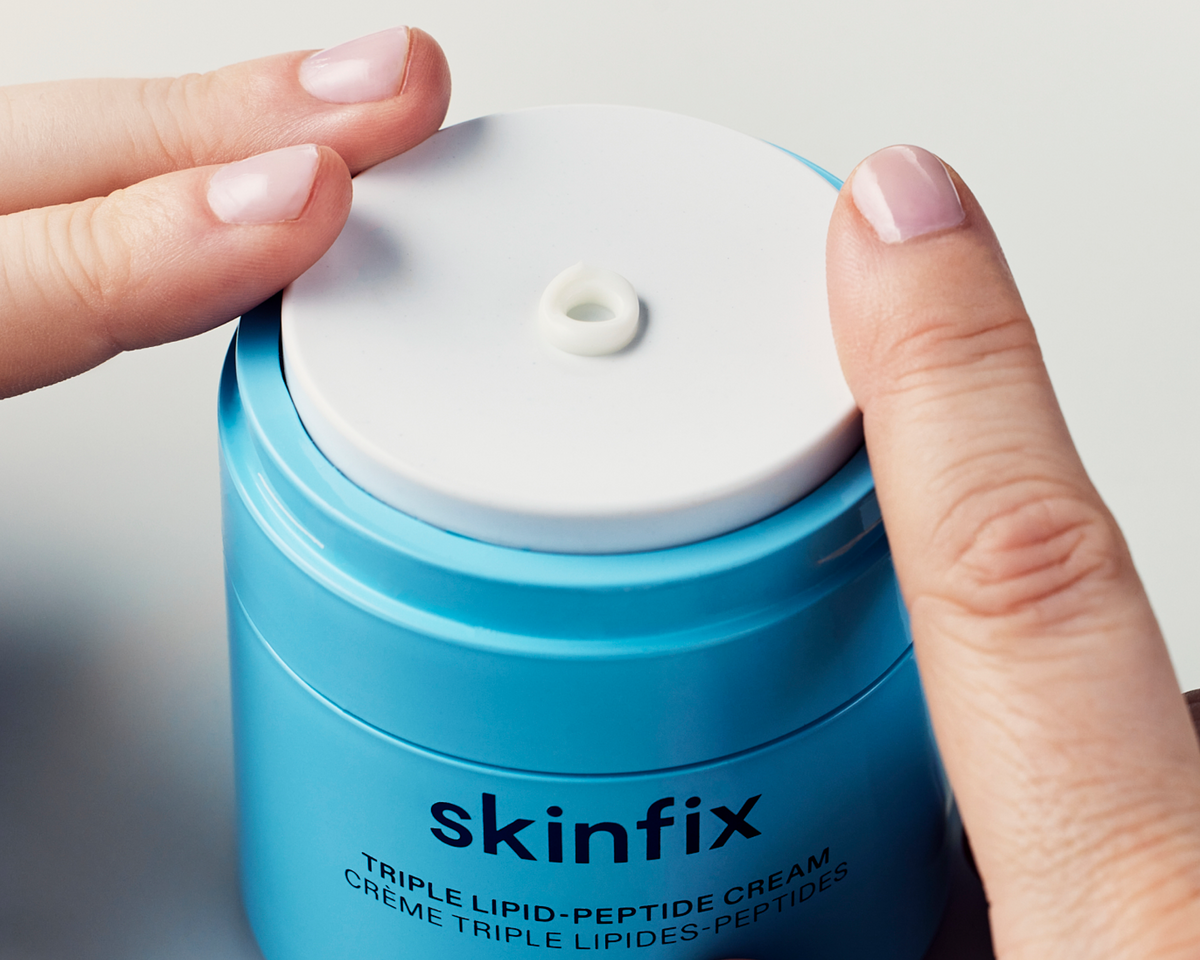 Triple Lipid Peptide Cream Action Image